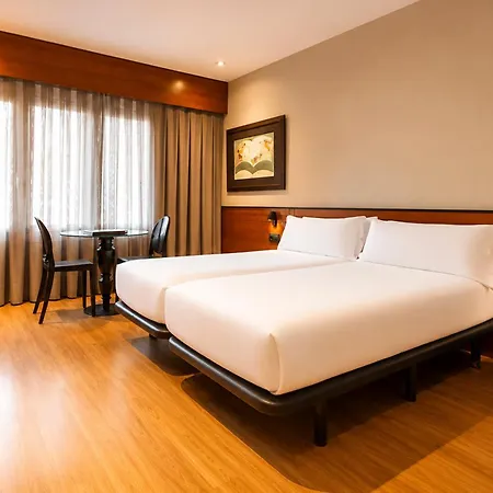 Derby Hotel 4*