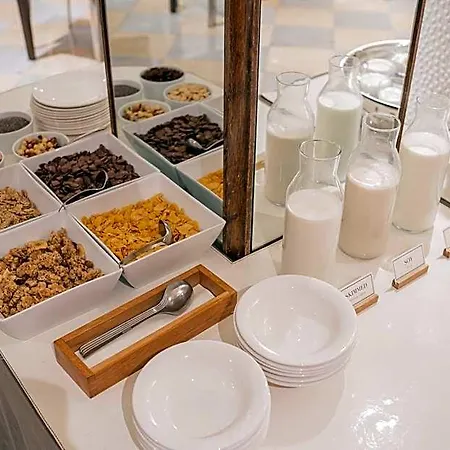 فندق ديربي 4*