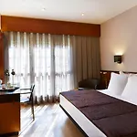 فندق ديربي 4*
