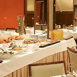 فندق ديربي 4*